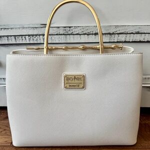 New Loungefly Harry Potter Elder Wand Deathly Hallows Purse White Gold